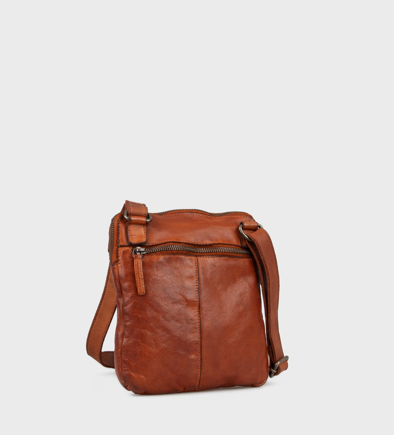 Montana est. 1957 Atkins Bags Cognac