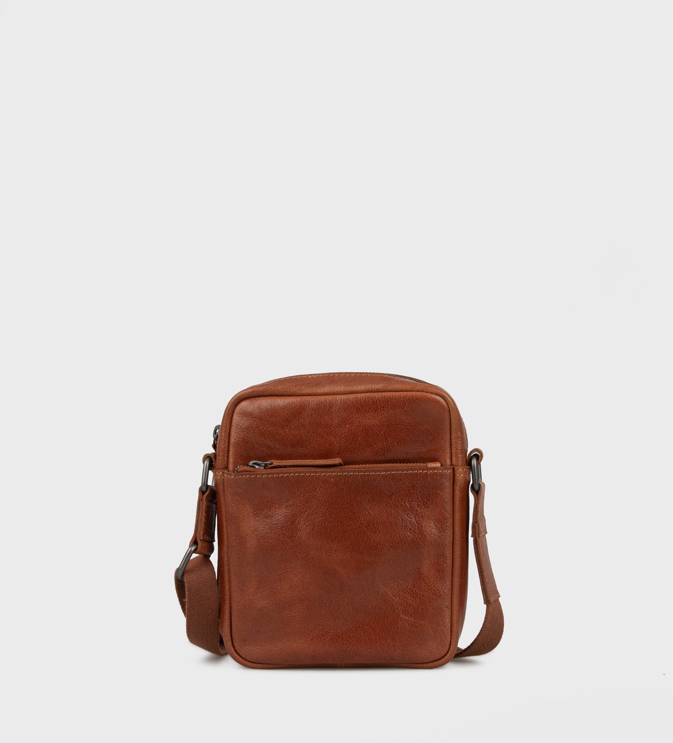 Montana est. 1957 Axel Bags Cognac