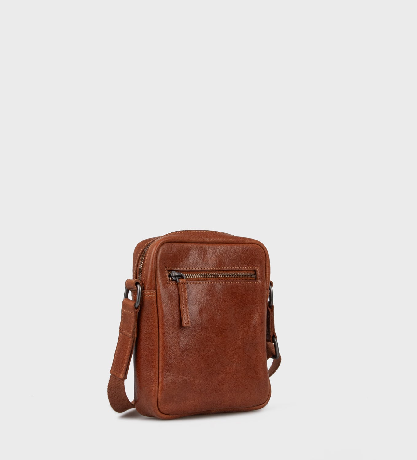 Montana est. 1957 Axel Bags Cognac