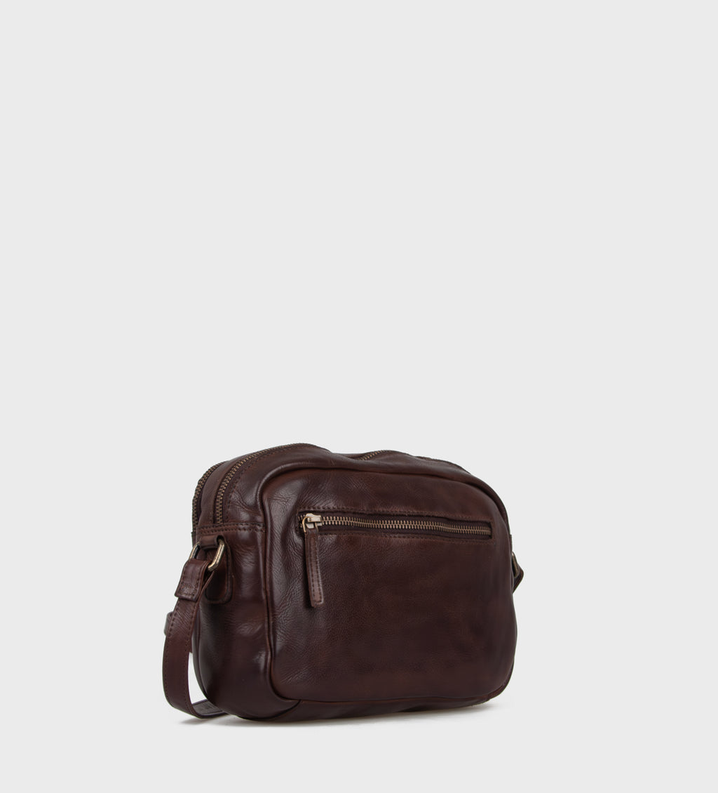 Montana est. 1957 Baker Urban Bags Brown