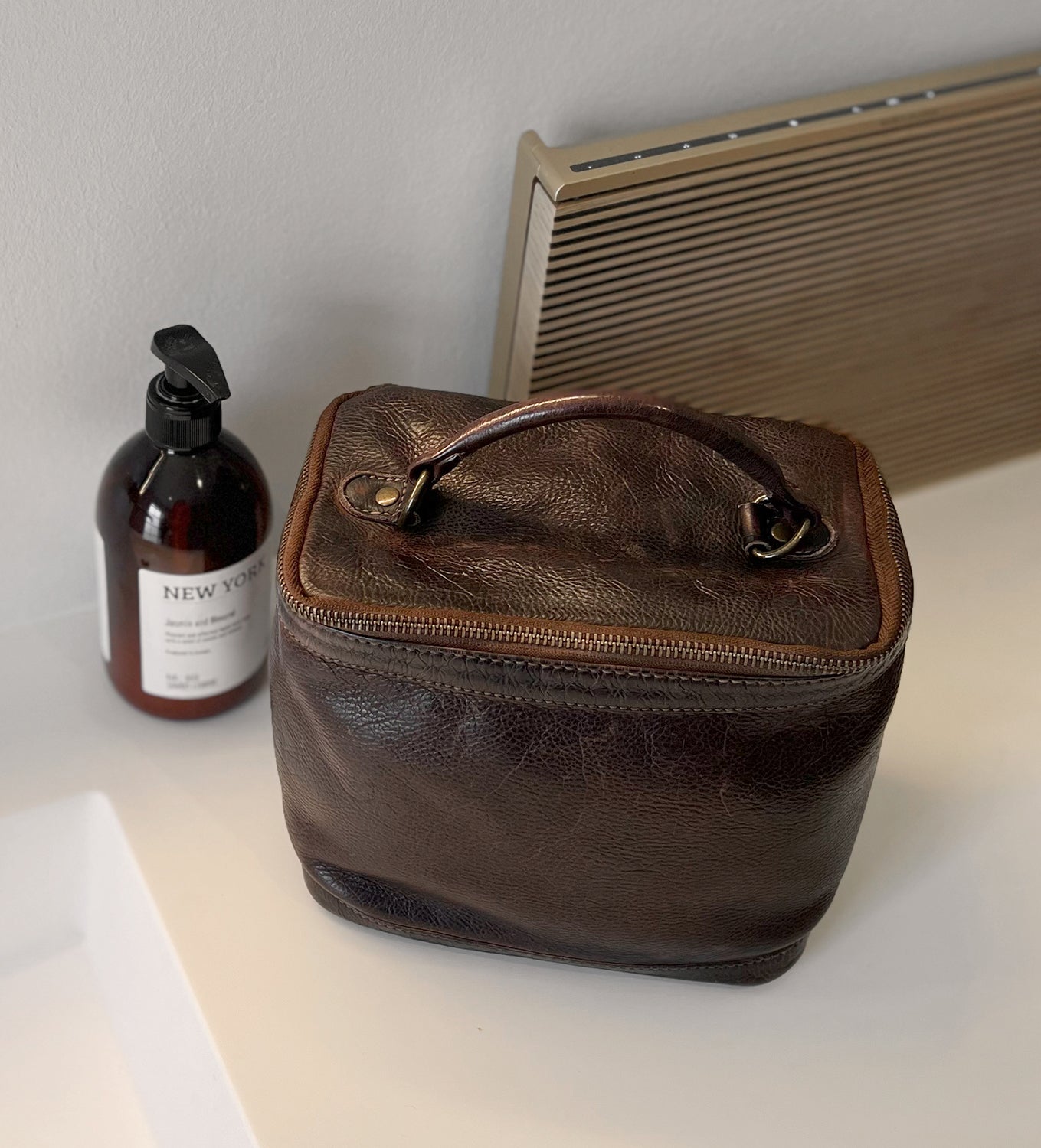 Montana est. 1957 Berry Bags Brown
