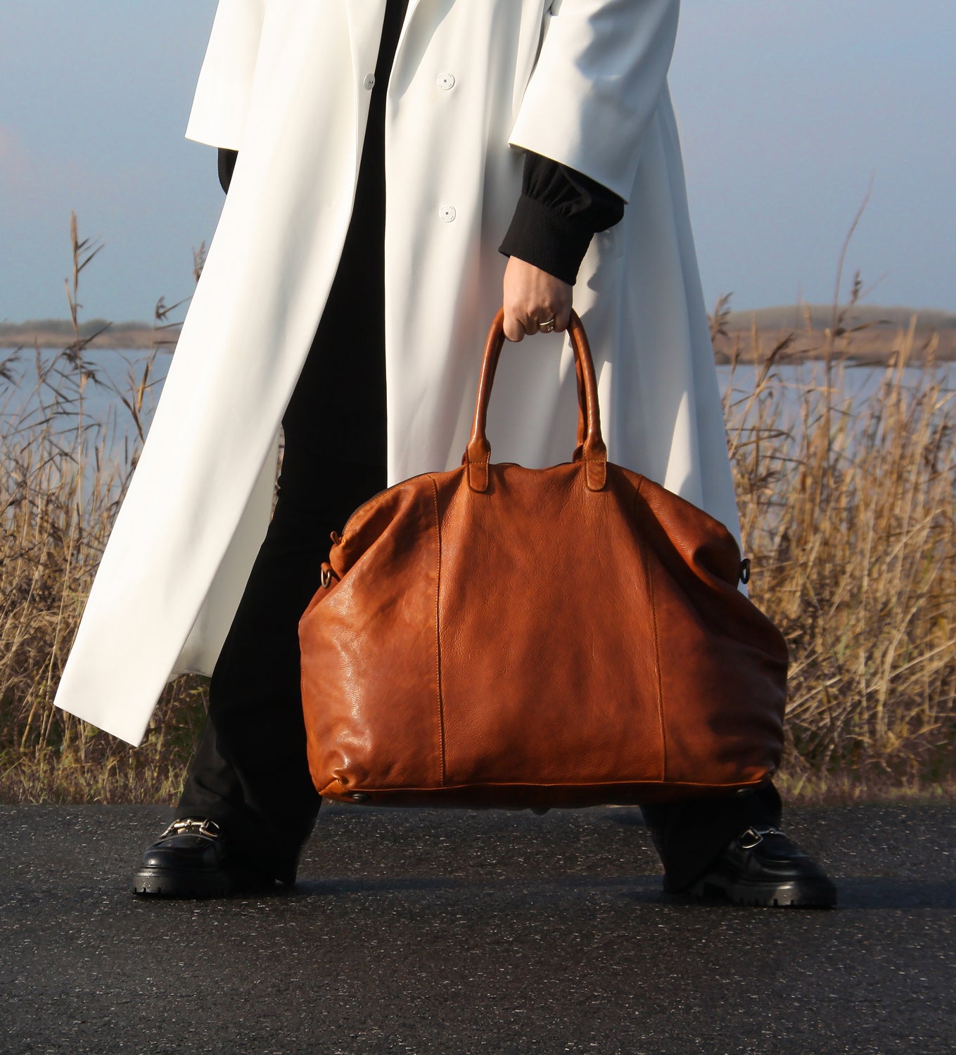 Montana est. 1957 Butte Urban Travelbag Cognac