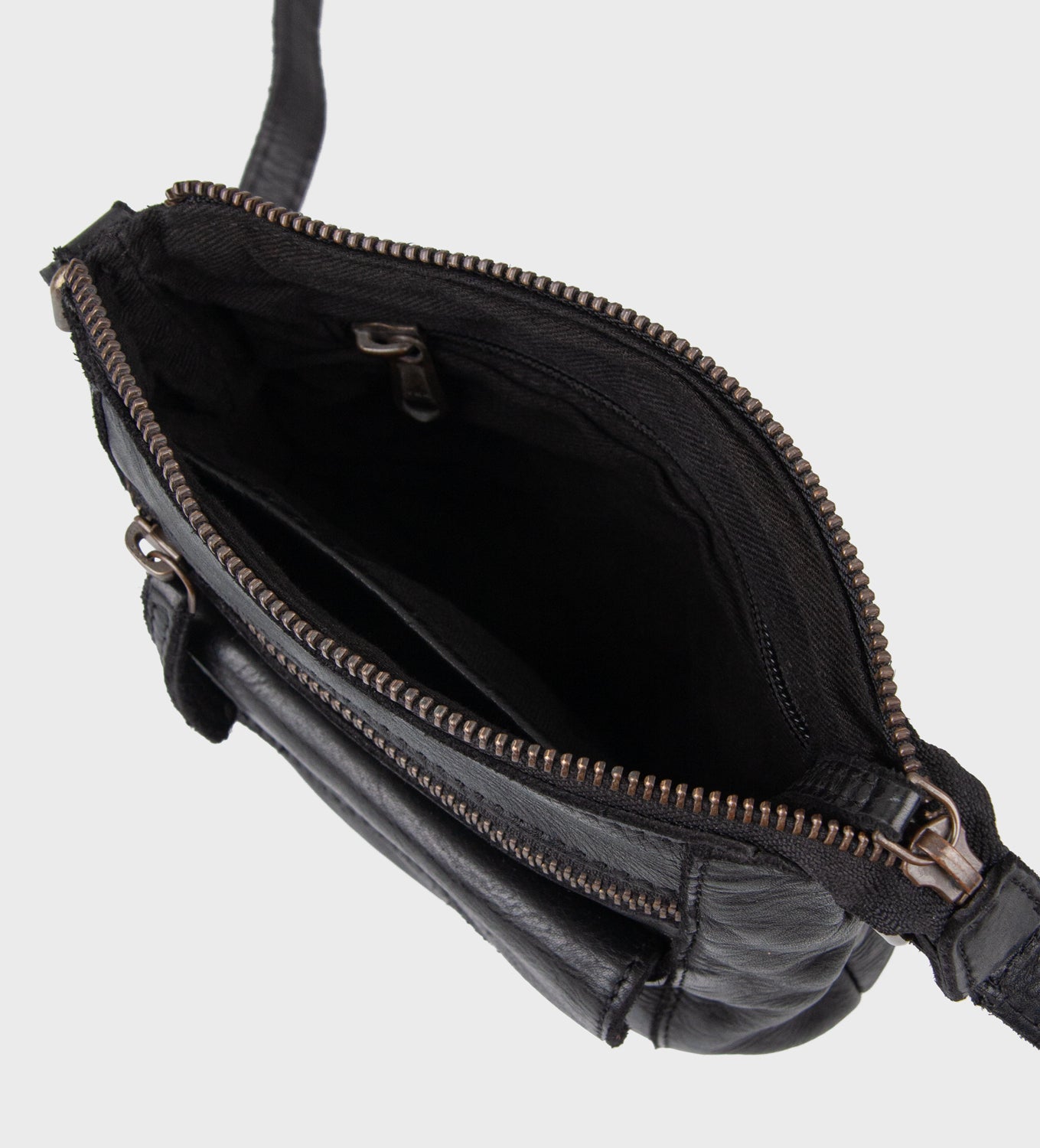 Montana est. 1957 Charlo Bags Black
