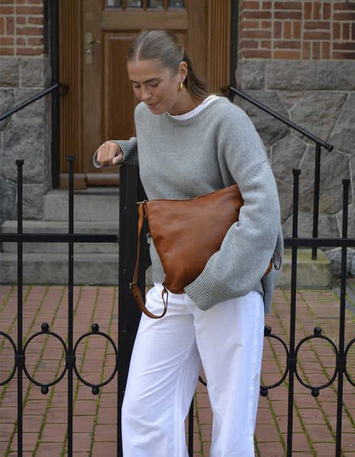 Montana est. 1957 Conner Bags Cognac