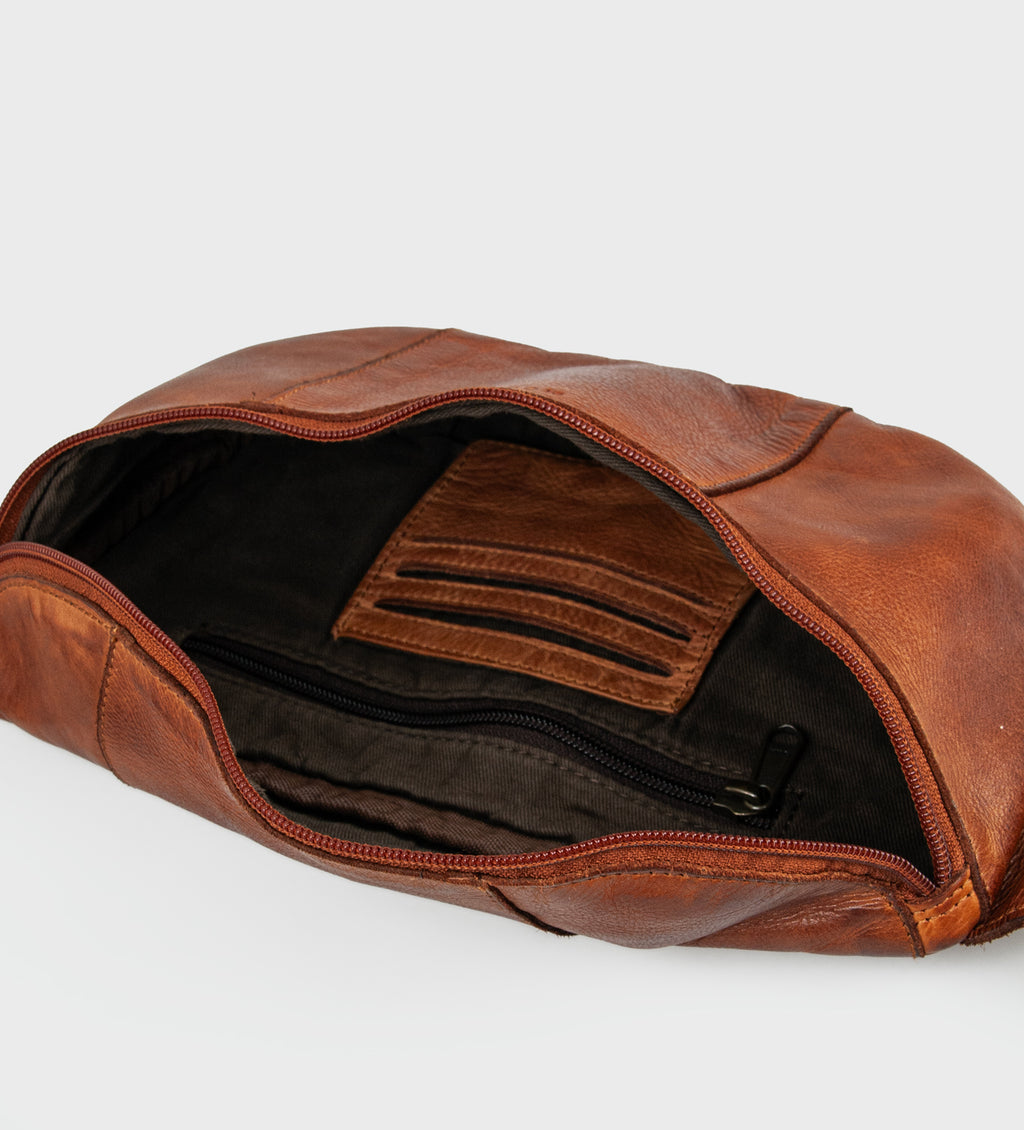 Montana est. 1957 Custer Bumbags Cognac