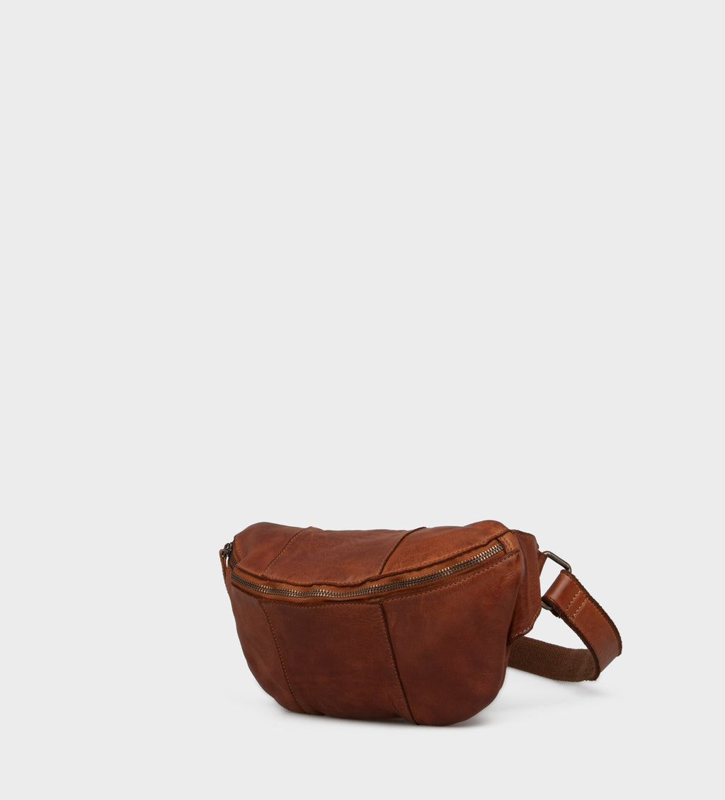 Montana est. 1957 Custer Bumbags Cognac