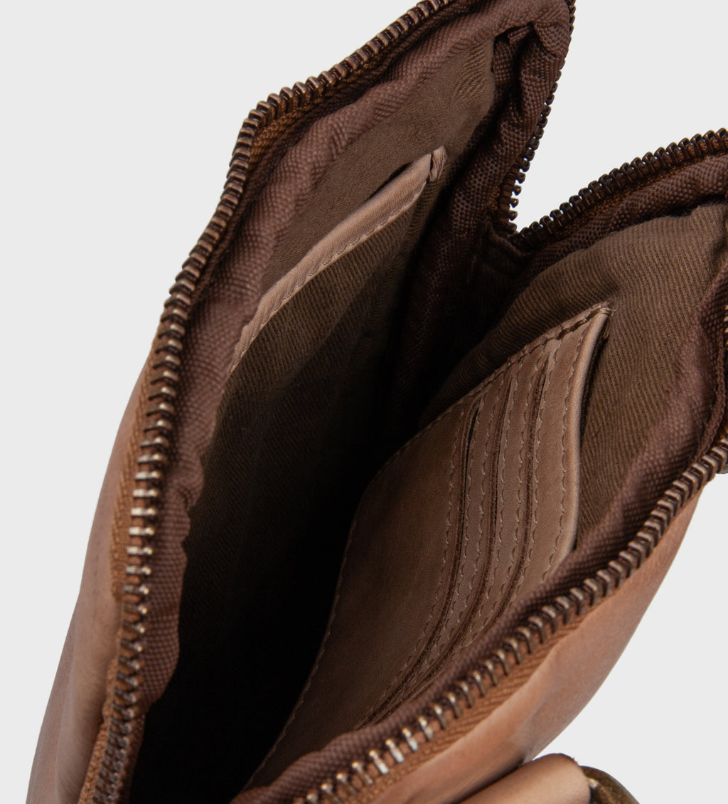 Montana est. 1957 Ennis Bags Walnut
