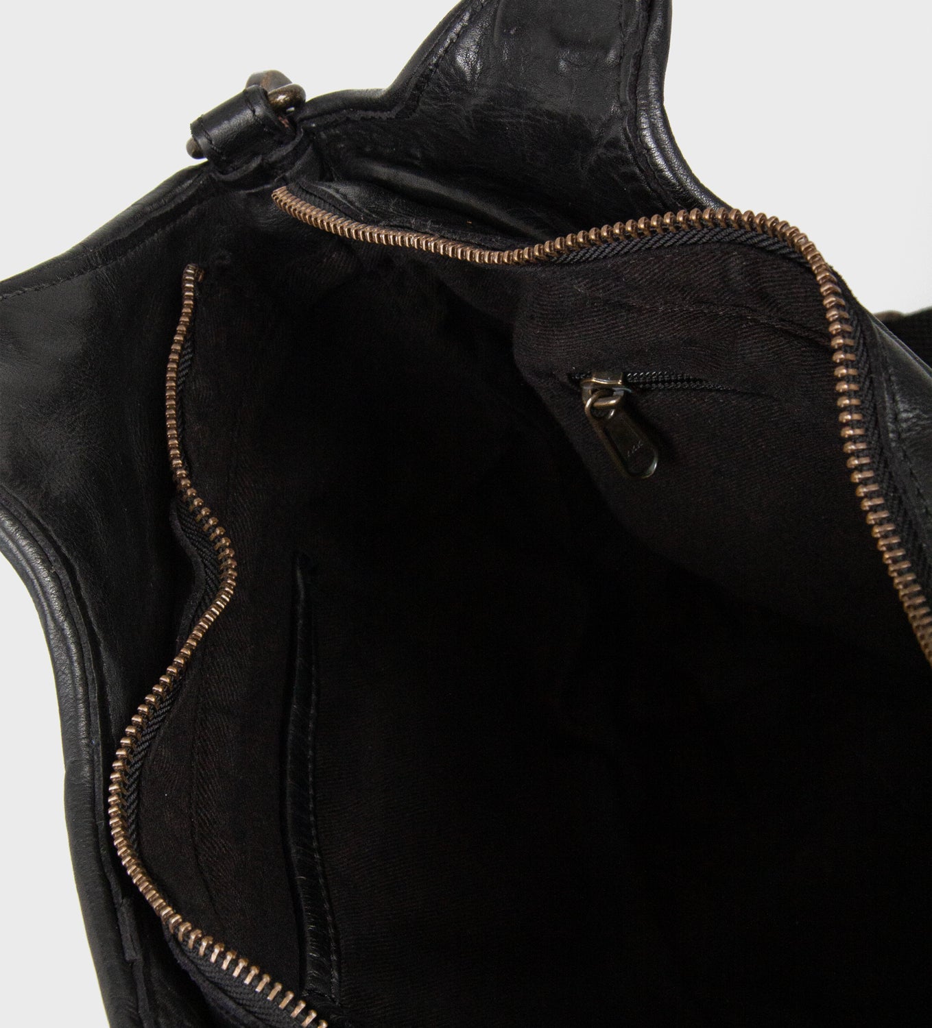 Montana est. 1957 Fairfield Bags Black