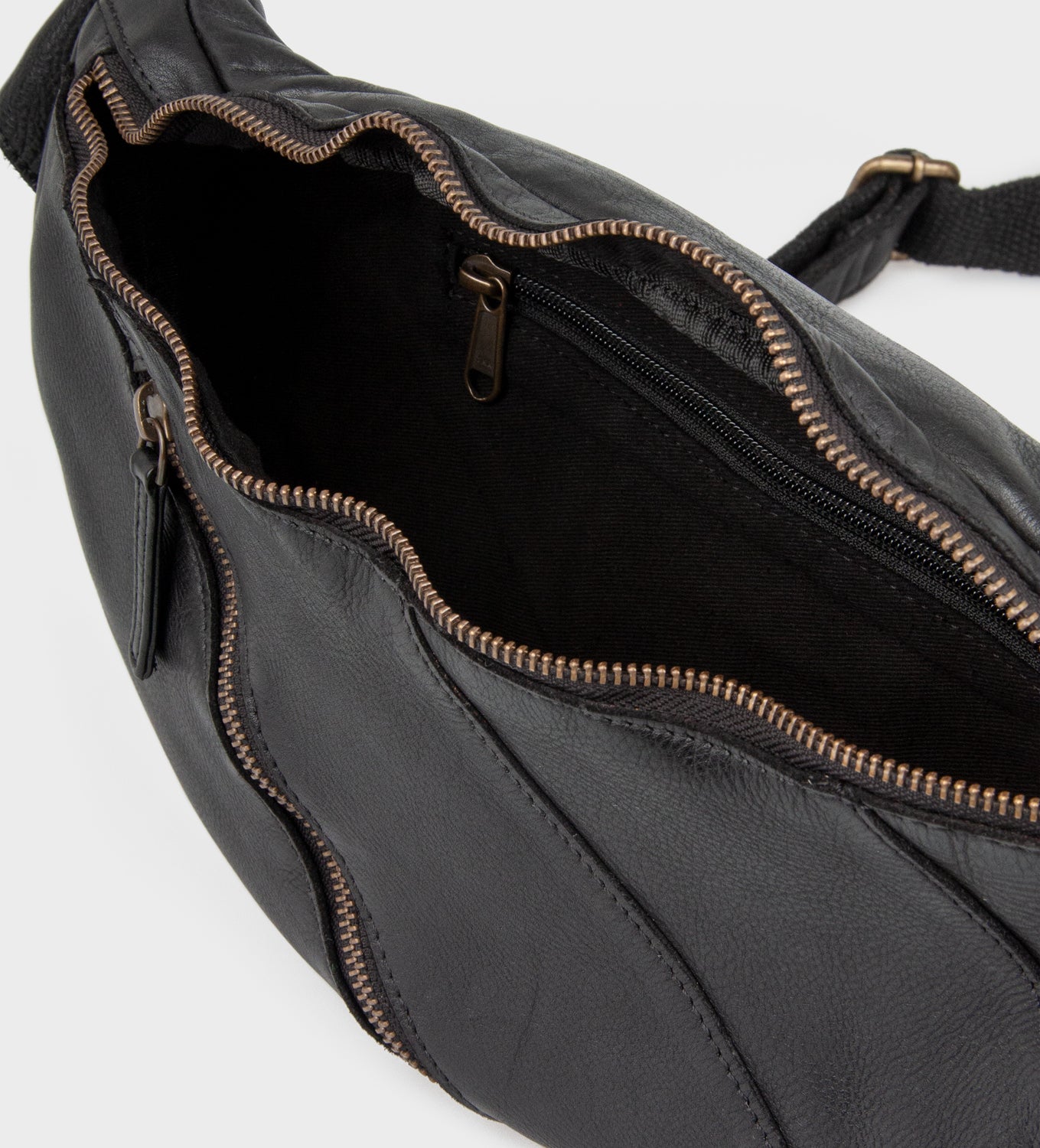 Montana est. 1957 Lavina Bumbags Black