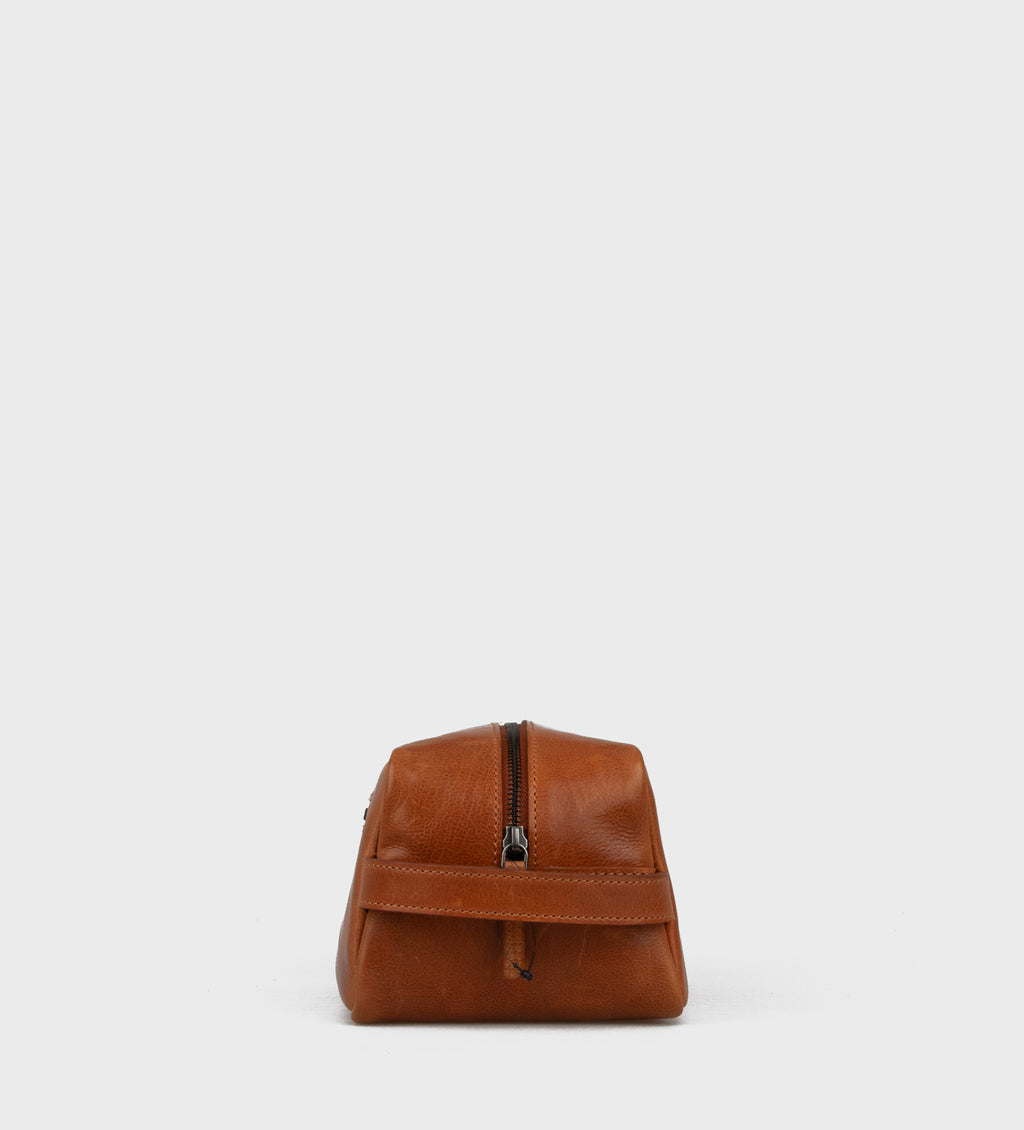 Montana est. 1957 Mason Toiletbags Cognac