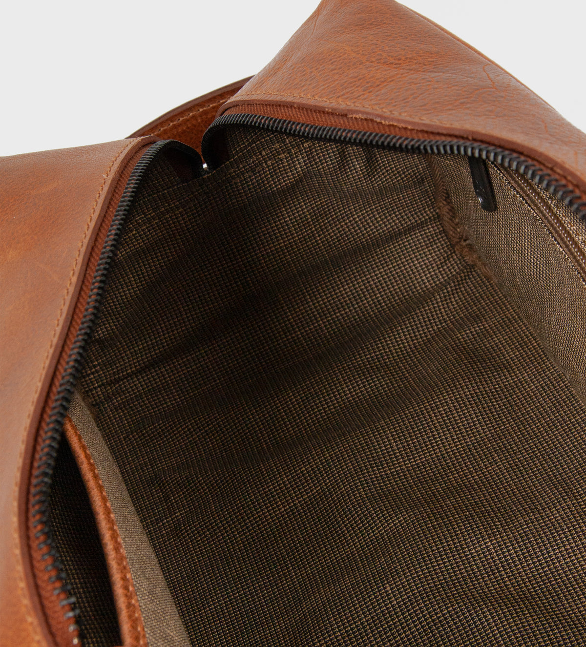 Montana est. 1957 Mason Toiletbags Cognac
