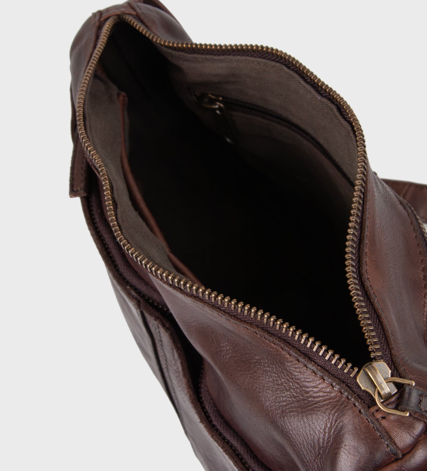 Montana est. 1957 Moseby Urban Bags Brown