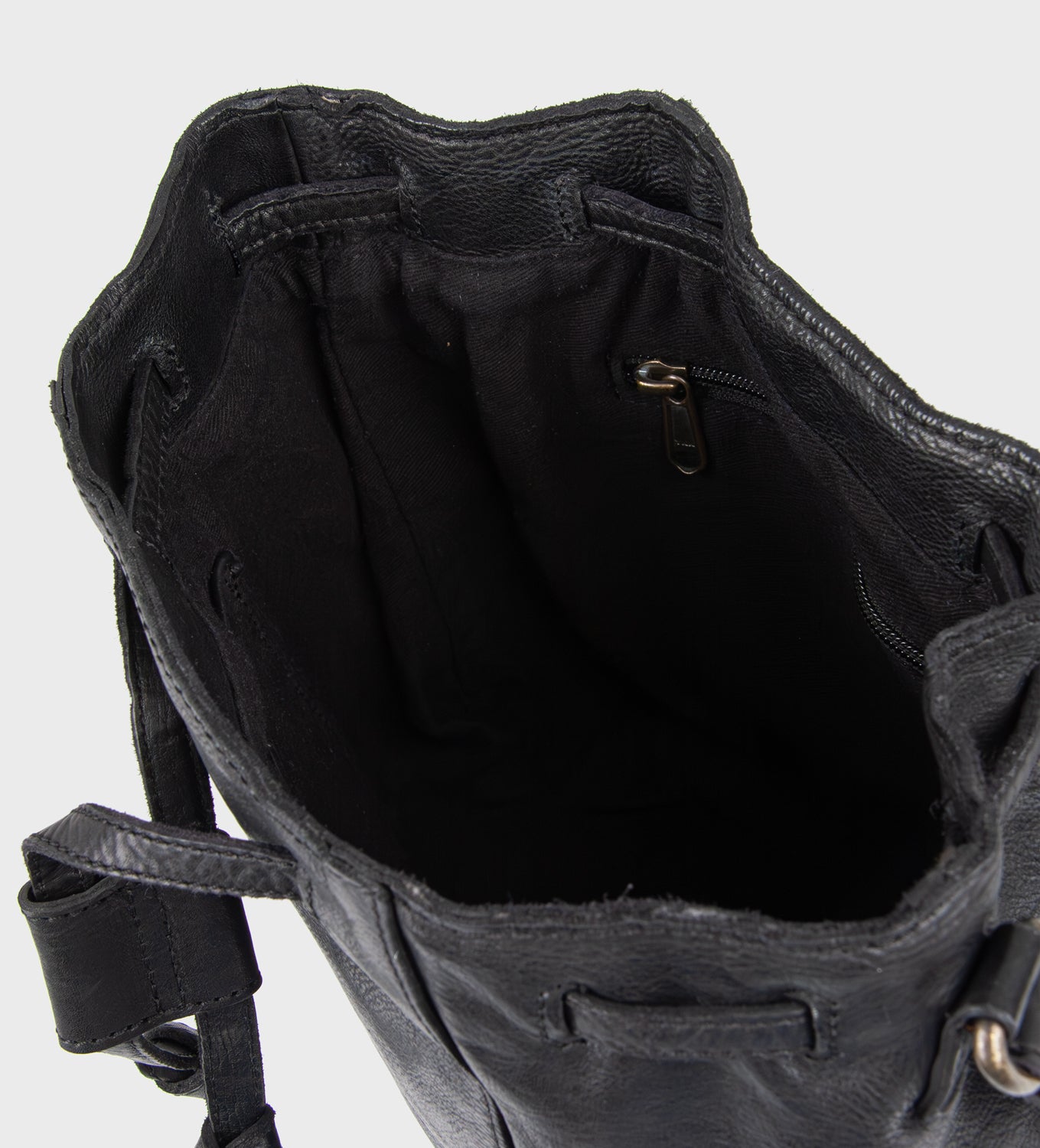 Montana est. 1957 Olive Bags Black