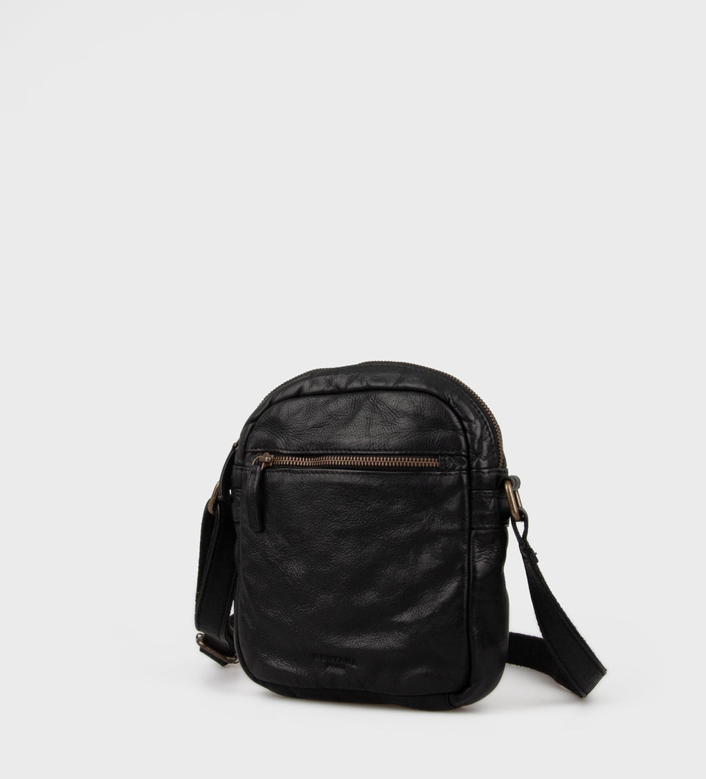 Montana est. 1957 Richmond Toiletbags Black