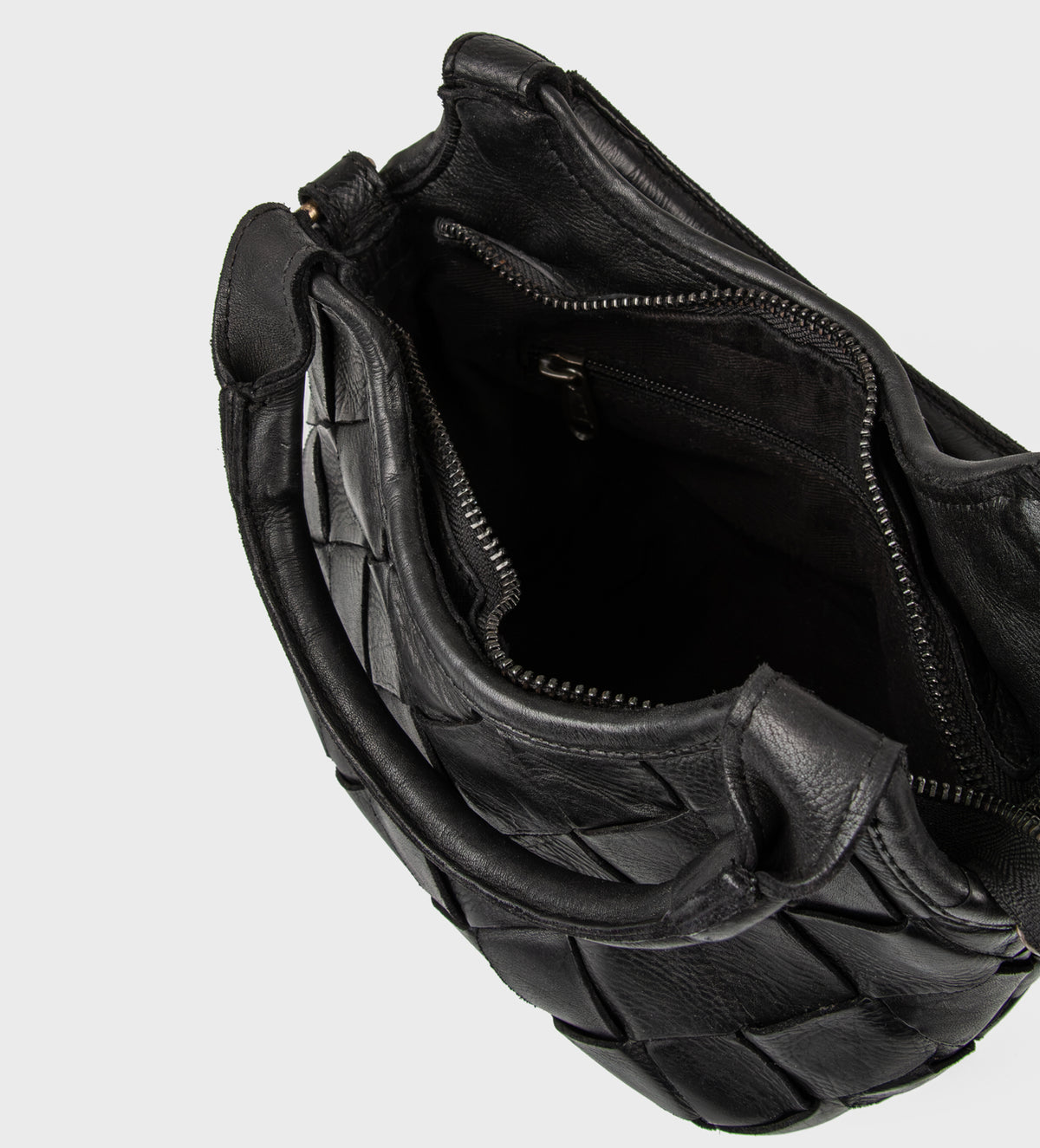 Montana est. 1957 Simms Small Crossbody Black