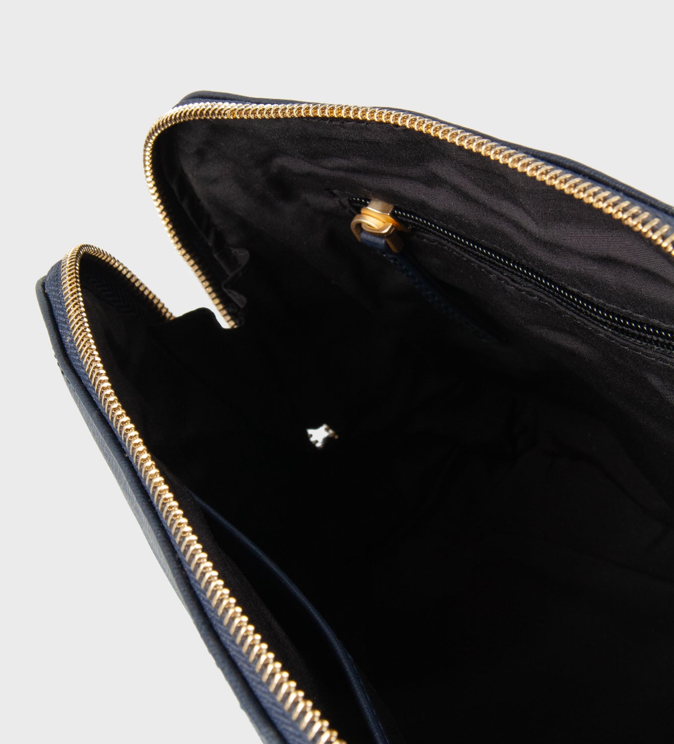 Montana est. 1957 Svelvik Toiletbags Navy