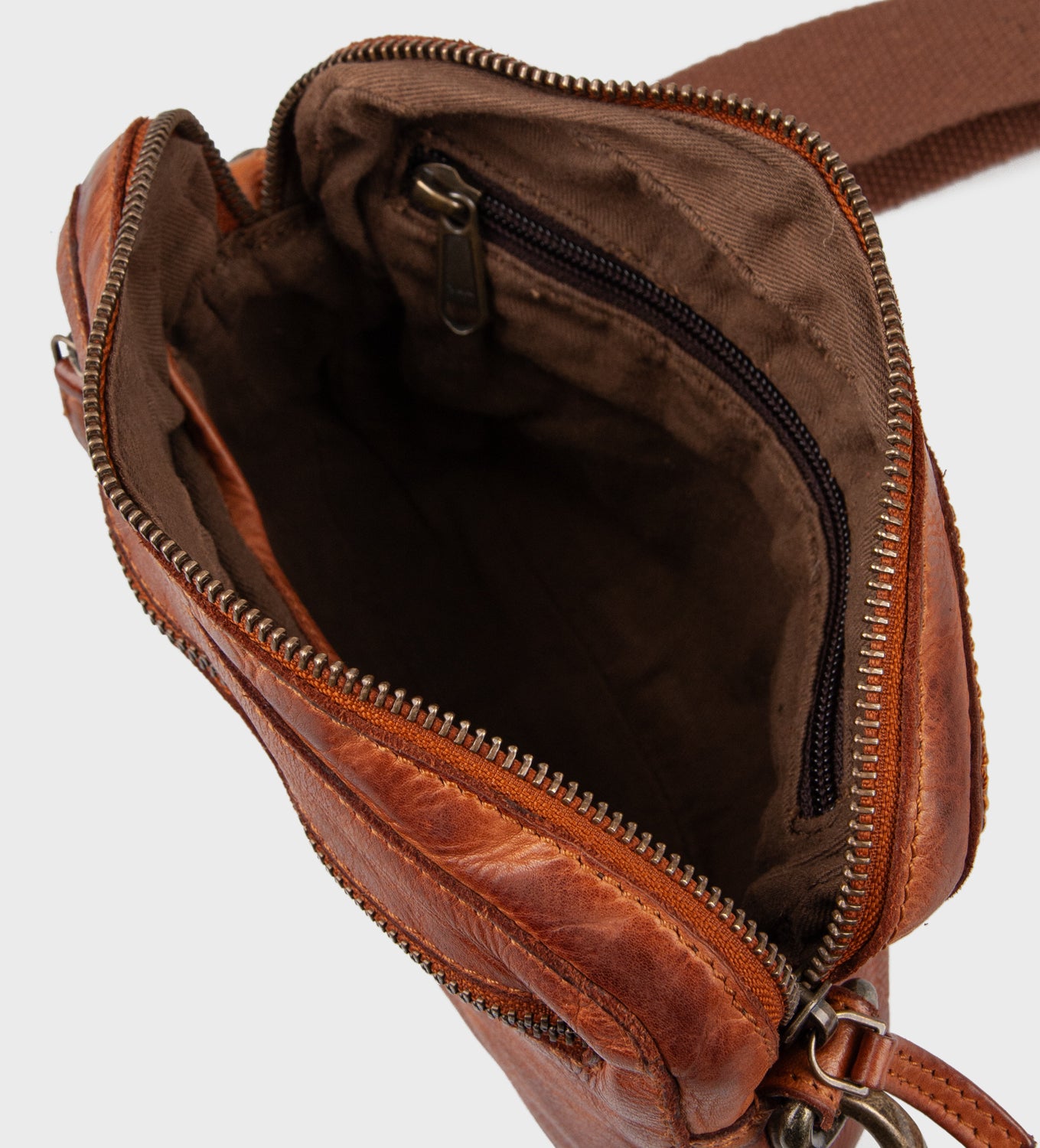 Montana est. 1957 Terry Bags Cognac